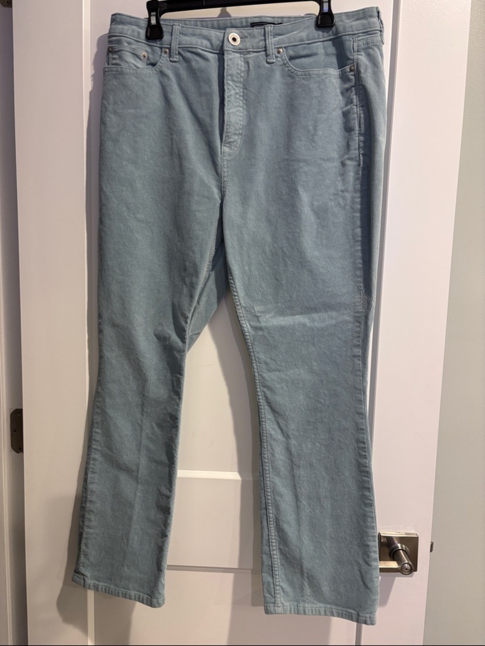 Vineyard Vines Women’s Straight Leg Corduroy Pants 32